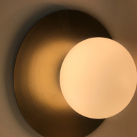 Origi Wall Light With Disc